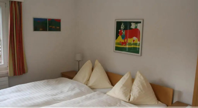 Апартаменты Цокольный этаж с 3 комнатами Eiger Guest House - Grindelwald