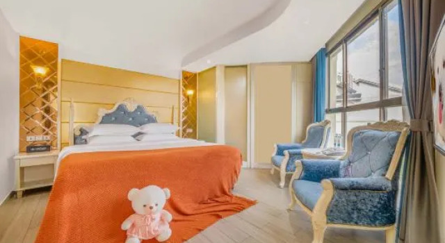 Люкс Business Yatai International Hotel