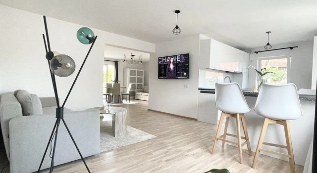 Impeccable 2-bed House in Albești, Varaa Hotelli Sighişoara 