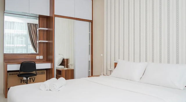Chic and Strategic Studio Brooklyn Alam Sutera Apartment