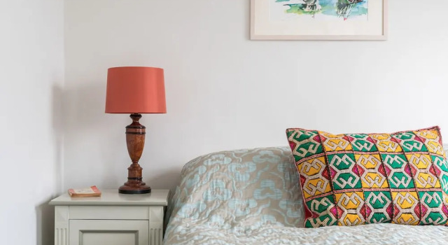 JOIVY Pimlico Flat with Terrace for 3