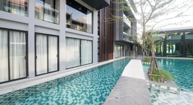 Двухместный номер с выходом к бассейну Grand Deluxe Maya Phuket Airport Hotel-Naiyang Beach