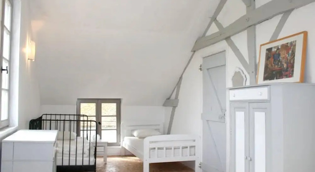 House With 4 Bedrooms in Léobard, With Private Pool and Furnished Gard, Book Hotel Hoteller i Leobard med parkering, Parkering