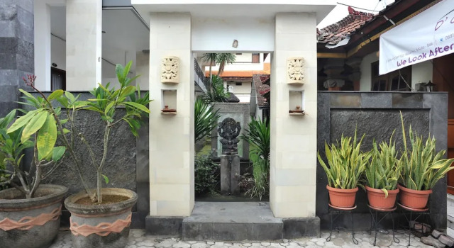 Airy Kuta Bakung Sari Gang Biduri 6 Bali