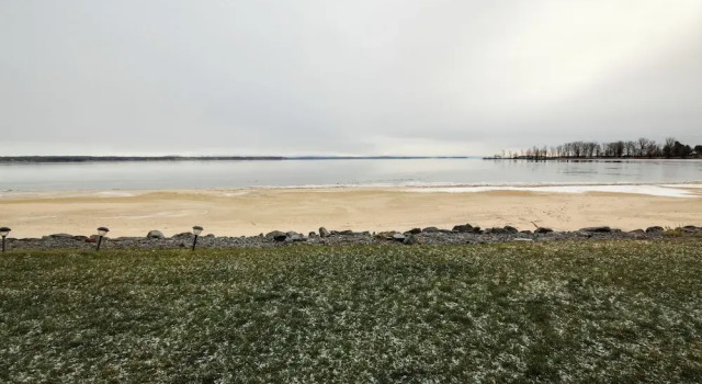 Апартаменты Stunning Views & Beach Access: Plattsburgh Getaway