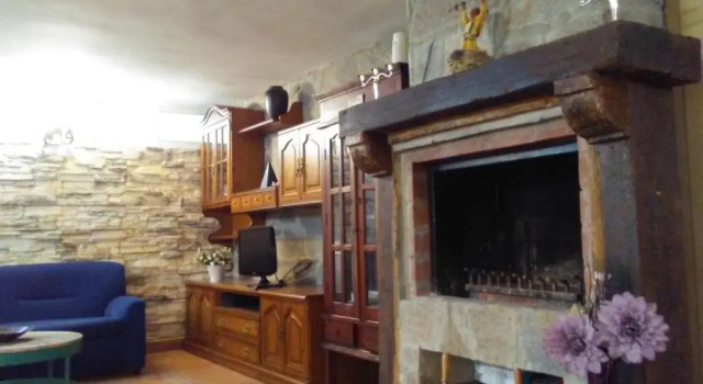 Bodega íntima, Book Apartment Hotels in Aragon with Parking, Parking