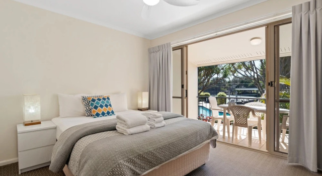 Апартаменты Premium Beach Breakers Resort