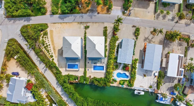 Isla Luna Waterfront Oasis Pool Dock Kayaks, Varaa Villa Huvilat kohteessa Florida, Villa