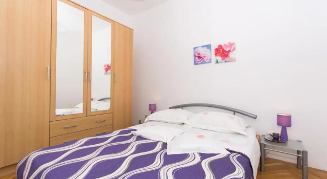 Apartments Katic, Varaa Huoneisto Hotellit Split-Dalmatia pysäköinnillä, Pysäköinti