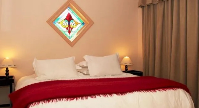Andries Stockenström Guest House, Забронировать Гостевой дом Гостевые дома Грааф-Рейнет, рядом с Dutch Reformed Church - Groot Kerk, Гостевой дом