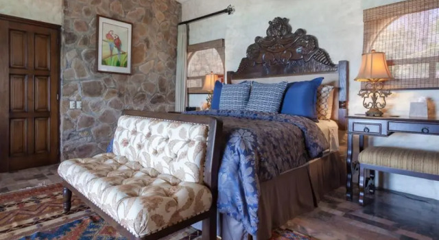 Casa Corazon the Heart House Spacious Modern Spanish Home with Beautiful Views Sleeps 16, Rezerwuj Hotel Hotele w Baja California Sur z parkingiem, Parking