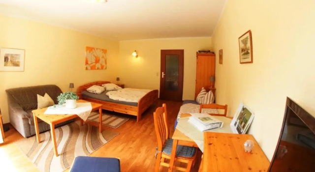 Апартаменты Ferienpension Lindenhof - Ferienwohnungen in der Lüneburger Heide