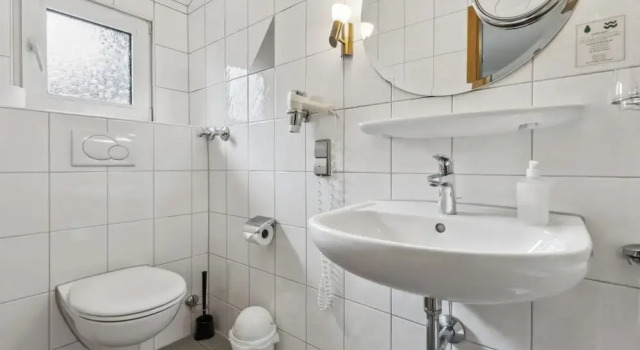 Номер Economy Hotel zum Erwin