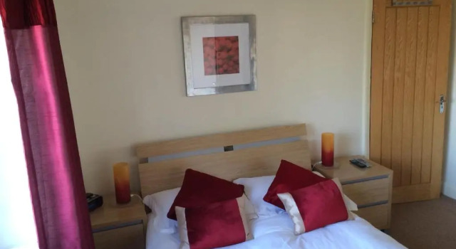 Ab Fab Rooms, Забронировать Отель Отели Исторического графства Суссекса с парковкой, Парковка