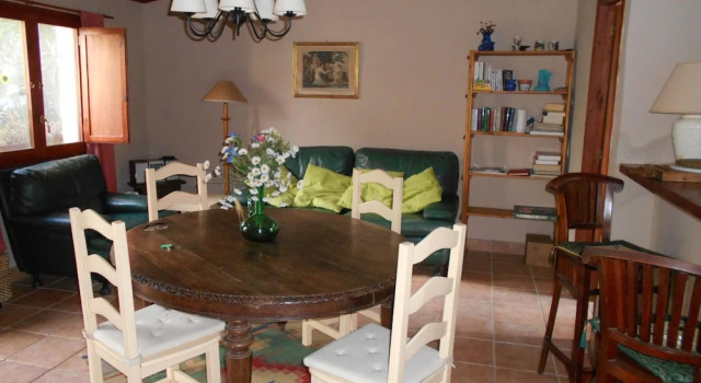 Beautiful Cottage in Renau Costa Dorada with Swimming Pool, Reservar Casa de férias Renau Tarragonès