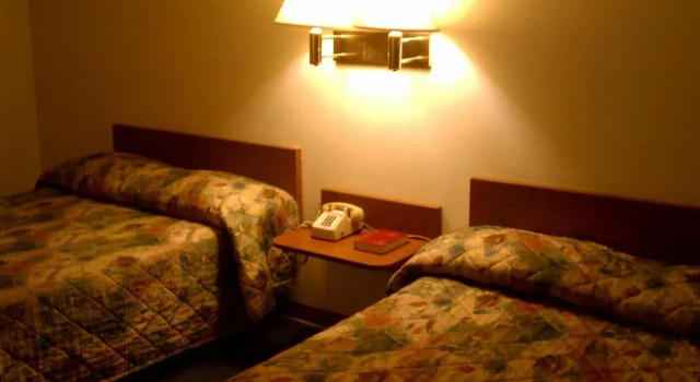 Четырёхместный номер Standard Colorado River Value Inn