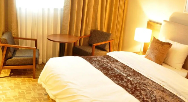 Двухместный номер Standard с видом на горы Hyunjin Tourist Hotel