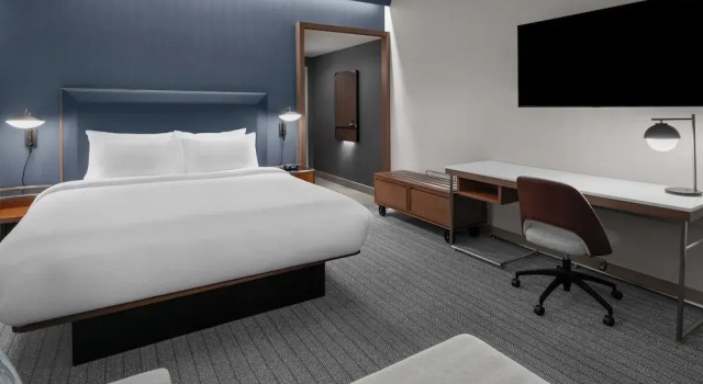 Номер Standard Courtyard By Marriott Woodland