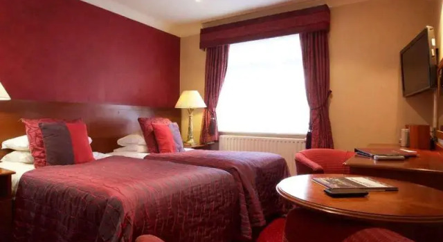 Семейный номер Standard Manchester South Inn Sure Collection by Best Western