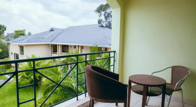 Двухместный номер Deluxe Gorillas Volcanoes Hotel