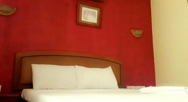 Двухместный номер Standard Iris Hotel