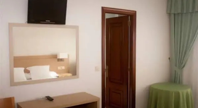 Hotel El Duende, Rezerwuj Hotel Tanie hotele w Galicja