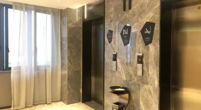 Echarm Hotel (Chongzuo Youyi Avenue South Railway Station), Reserva ahora Hotel Hoteles en Chongzuo con piscina, Piscina