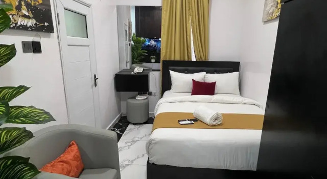Студия Superior RBZ Apartments