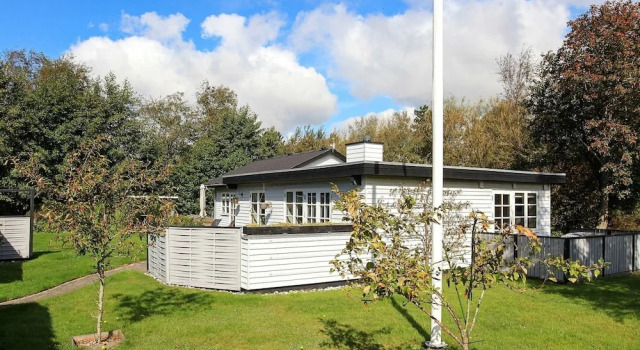 Modern Holiday Home in Lolland Near Sea, Reserva ahora Hotel Kramnitse Lolland