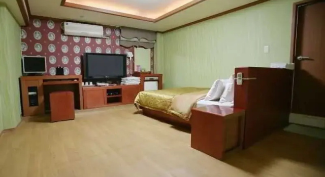 Shinchon Grand Prix Motel, Rezervați Motel Moteluri în Seul, aproape de U-PLEX Shinchon, Motel