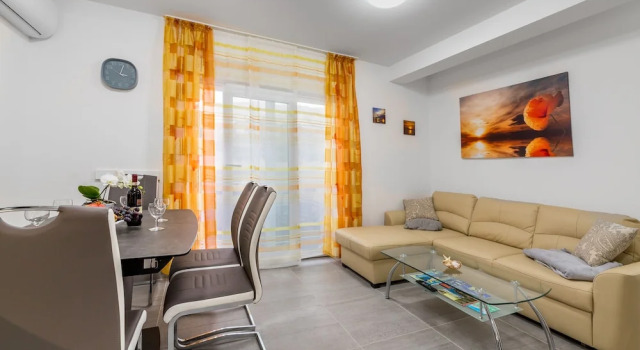 Apartment Lana