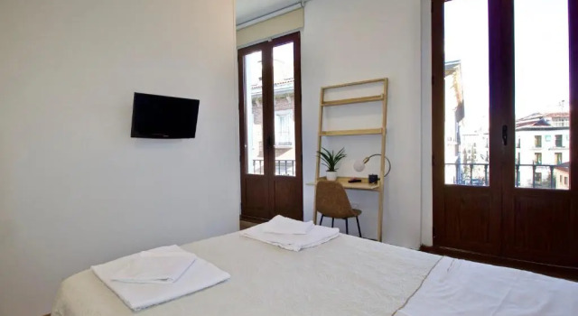 Двухместный номер Superior The Bridge Huertas - Hostal