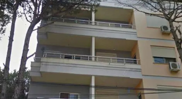 Cheap 2+1 apartment, 10 meters from beach