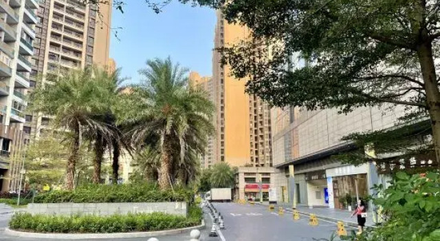 Monsoon Select Apartment (Zhongshan Poly Plaza), Boek Appartement Hotels in Guangdong met parkeren, Parkeren