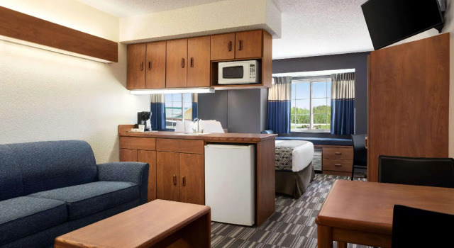 Двухместный люкс Microtel Inn and Suites - Inver Grove Heights