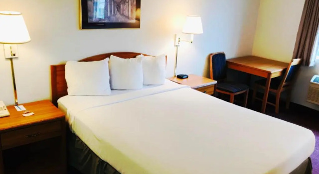 Двухместный номер Standard Peppermill Empress Inn
