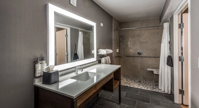 Люкс Staybridge Suites Dallas Market Ctr Love Field by IHG