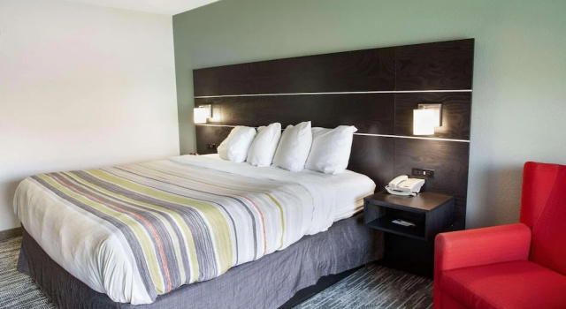 Двухместный номер Standard Country Inn & Suites by Radisson, Columbus West, OH