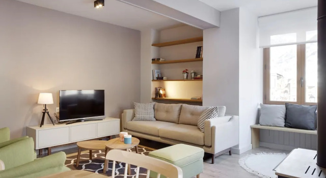 Eth Paer 1 by FeelFree Rentals