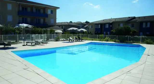 Park&Suites Village Saint Jean D'Illac, Rezerwuj Apartament Hotele w Gironde z parkingiem, Parking