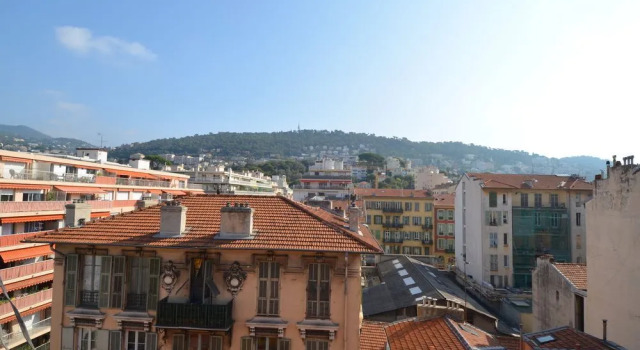 Studio 2 persons in Port of Nice district
