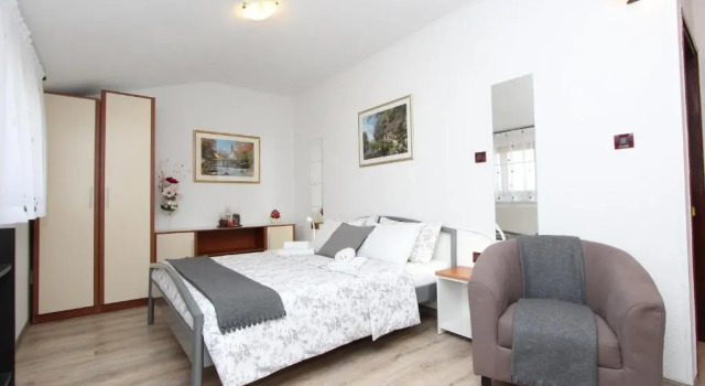 Студия Apartments Matosevic