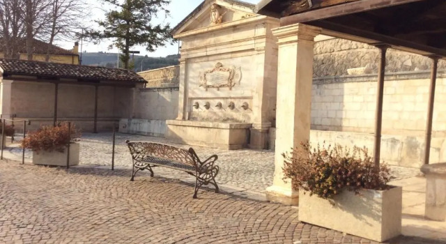 Da Sciuri case vacanza Barisciano, Book Hotel Hotels in Abruzzo with Parking, Parking