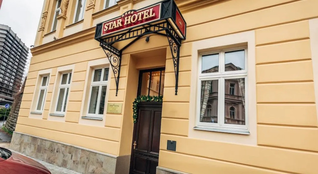 Star Hotel, Забронировать Отель Отели Карловых Варов с завтраком, рядом с Train Station Karlovy Vary, Завтраки
