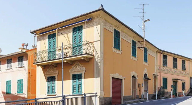 Newly Renovated Ocean View Flat