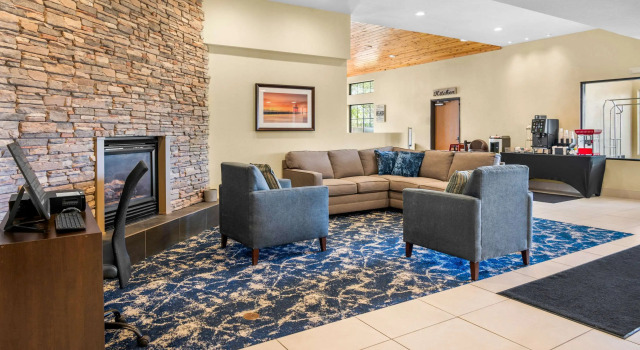 White Pine Inn & Suites, Réserver Hôtel Holland 
