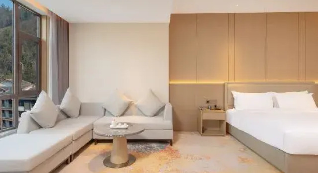 Двухместный номер Deluxe Wyndham Zhangjiajie Wulingyuan