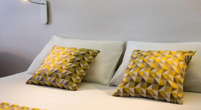 Двухместный номер Comfort Отель Kyriad Annecy Nord - Epagny