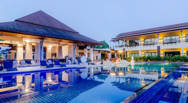 Номер Standard с балконом Naraya Riverside Resort