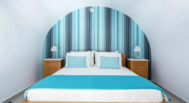 Номер Standard Дуплекс с балконом Santellini Hotel
